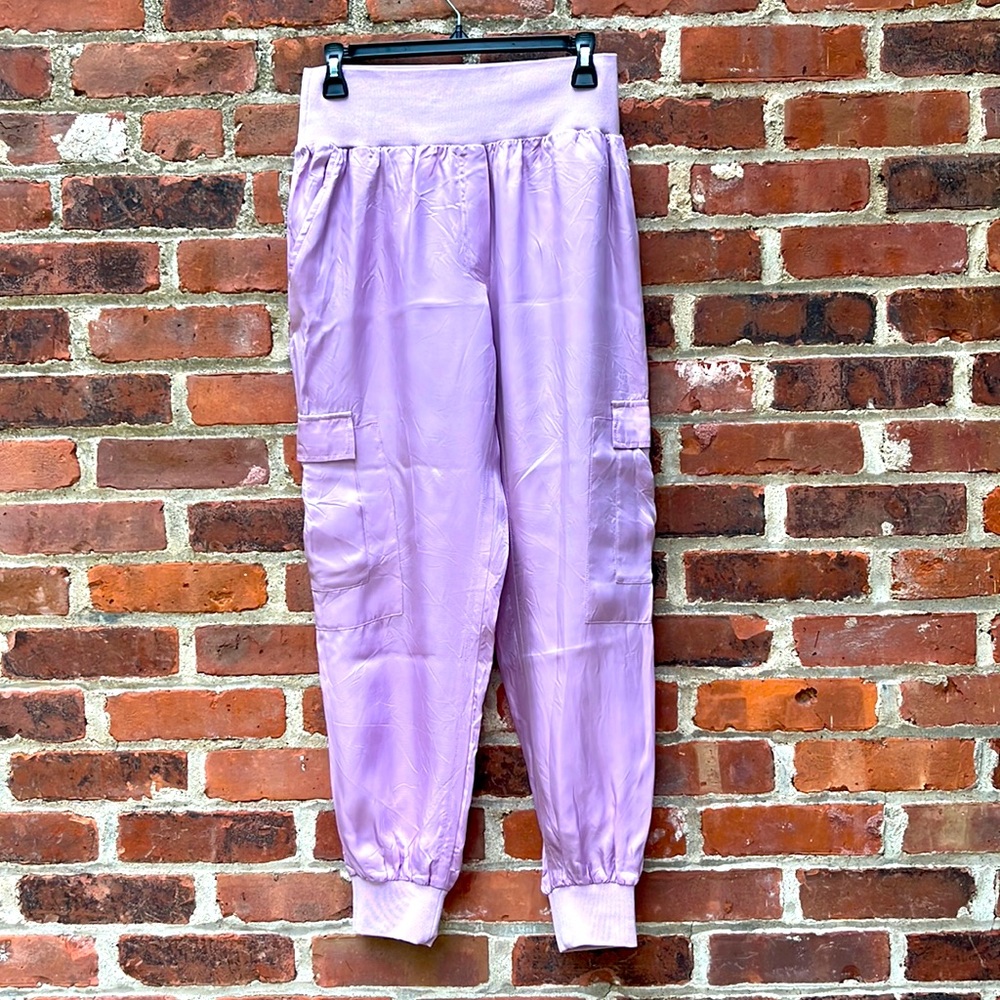 Cinq A Sept
Tous Les Jours Giles Satin  Lavender Jogger Pants Size M